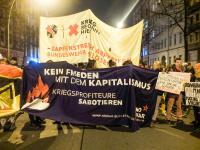 Demo gegen den Zapfenstreich