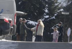 Frank Rennicke und Ulrich Pätzold verabschieden Besucher der rechten Tagung in Oberwiesenthal