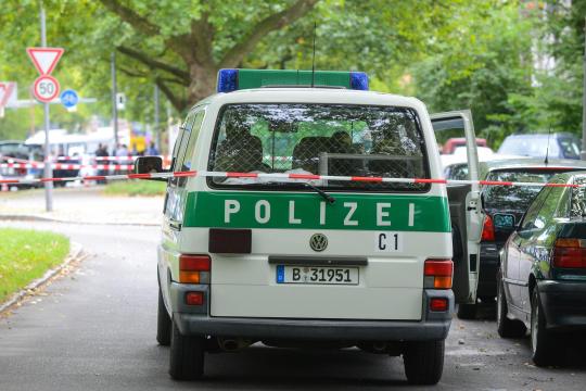 Polizei erschiesst Mann nach Messerattacke 2