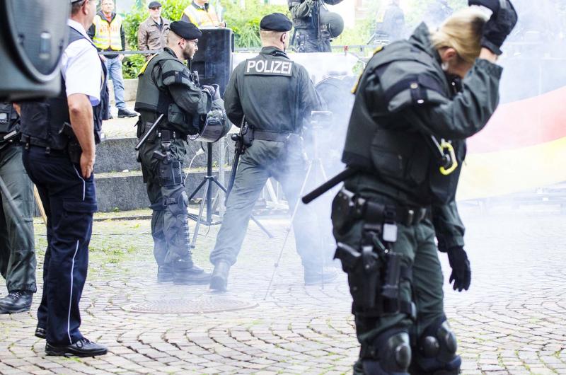 Proteste gegen "Fellbach wehrt sich" 9