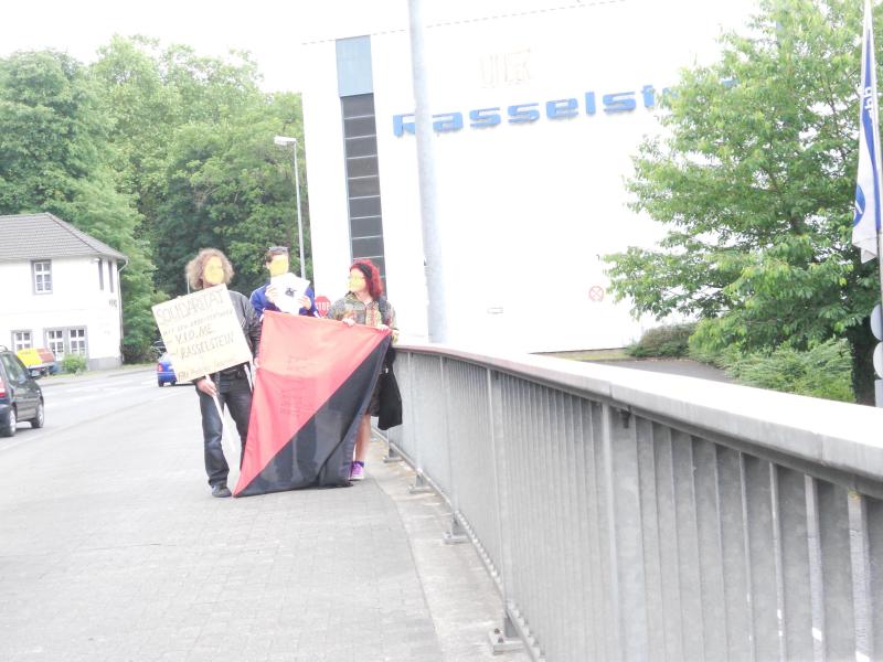 Solidarität mit den Arbeiterinnen von Vio.Me (Griechenland) und Rasselstein (Neuwied)!