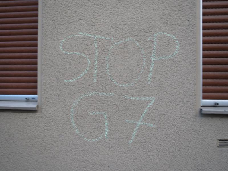 Stop G7