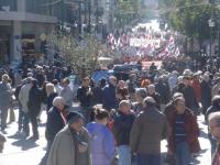 PAME-Demonstranten auf dem Weg zum Auftaktort