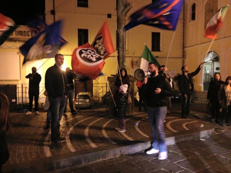 Eröffnung des CasaPound Italia - Sitzes in Lamenzia Terme am 05.12.2015