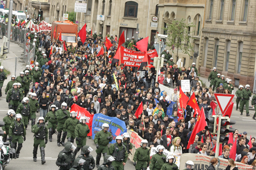 Demo am Marienplatz.jpg