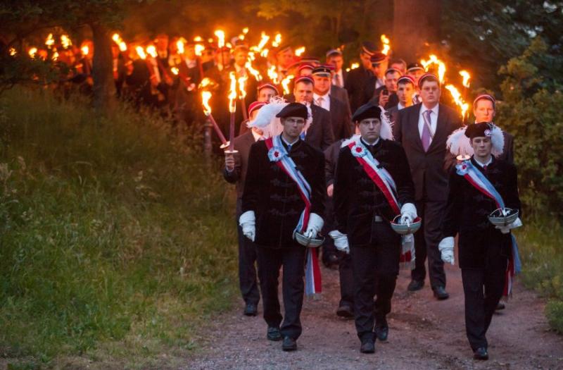 Burschentreffen (in Eisenach 2012): Rassismusvorwurf gegen strammrechte Akademiker