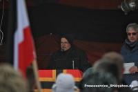 Detlef Rehwald (links) und Gerald Hübner (rechts) von PEGIDA Havelland, während einer Kundgebung am 23.01.2016 in Schönwalde-Glien (Foto: Presseservice Rathenow)