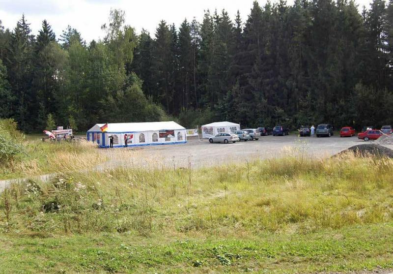 Gelände des NPD-Bundesparteitags in Lautertal