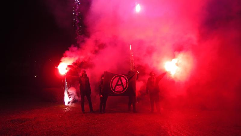 [HH] Feuerwerk für Gefangene des Knastes Holstenglacis