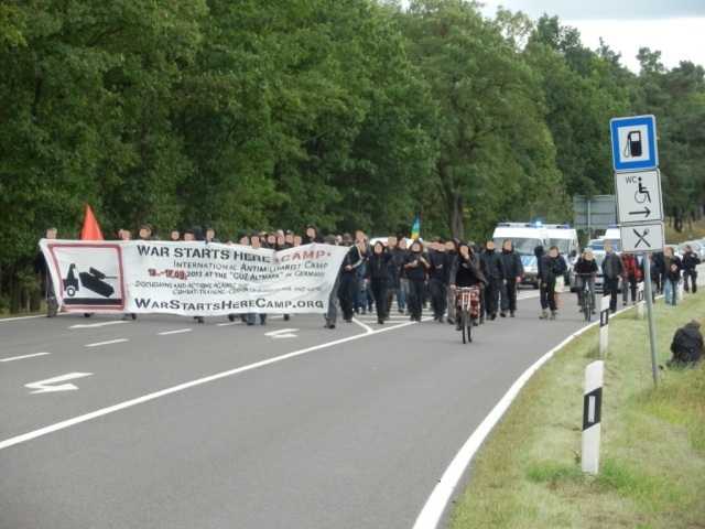 aktionstag 2012 - sponti auf der bundesstraße