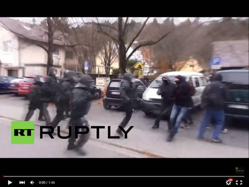 "Verletzter Polizist" in Weinheim ( 8 )