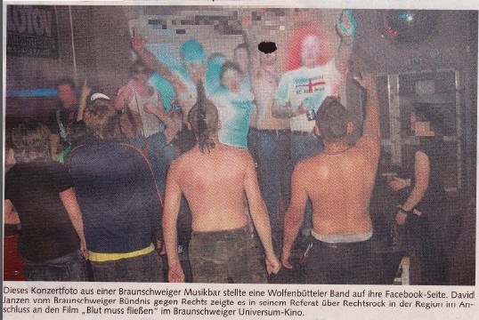 (G) Bild 3 Löwenlärmfestival (Brutal de Luxe + "Stagecrew" inkl. "Gruß")