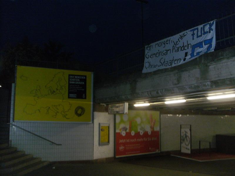 Transparent-Aktion gegen G7 in Pforzheim 1