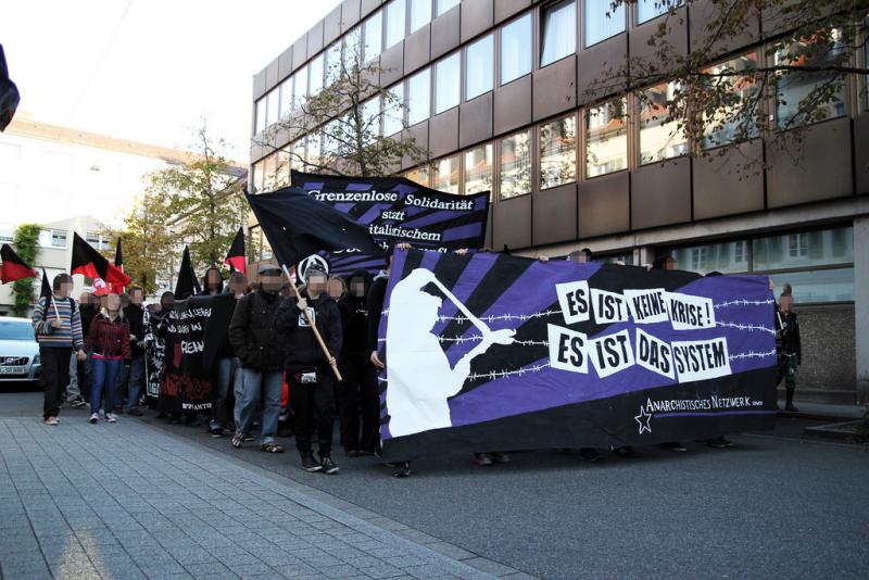 KA: Antikapitalistische Demo - 2