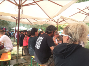 "Pranzo Solidale" von "La Salamandra" auf dem CasaPound Italia - Fest "Direzione Rivoluzione 2016" in Chianciano Terme