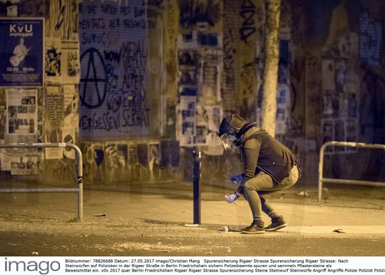 Spurensicherung in der Rigaer Straße, 27.5.2017, Berlin