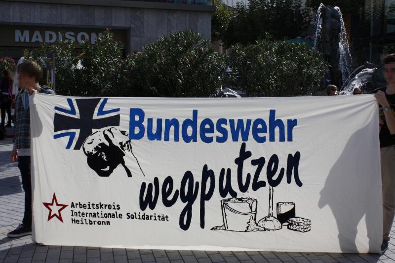 Bundeswehr wegputzen!