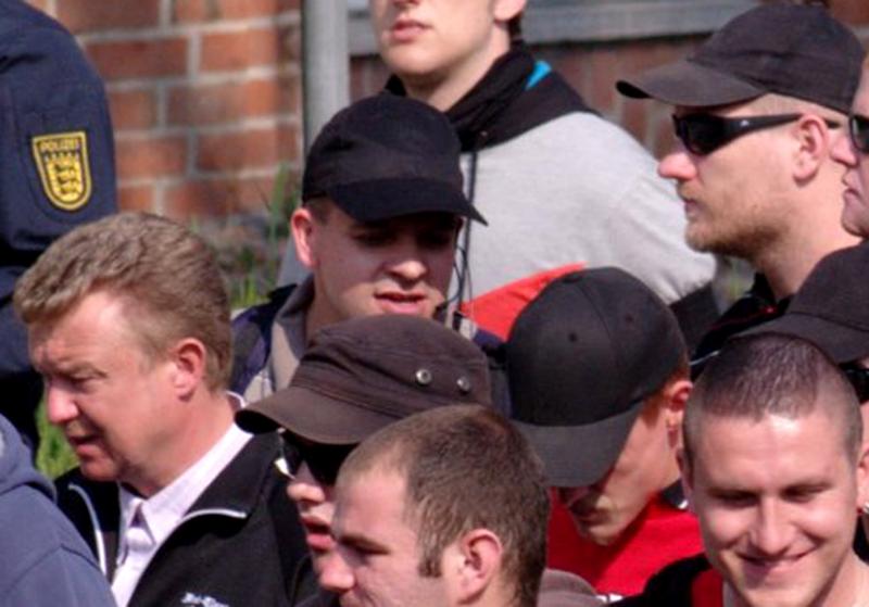 René Rodriguez-Teufer (mit schwarzer Basecap und Headset) am 1. Mai in Heilbronn