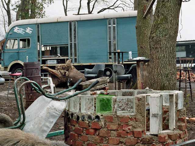 April 2007: Bau des Pizzaofens