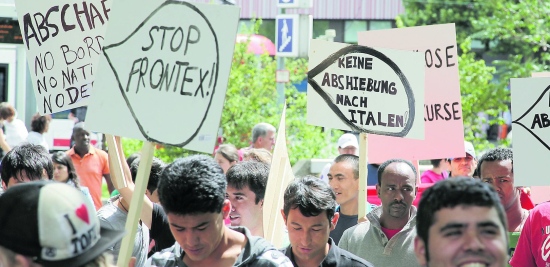 Stop Frontex