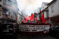 Bengalische Fakel auf der Demonstration