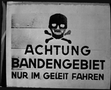 Verkehrsschild der Feldpolizei, besetzte Ostgebiete 1942 - 1944