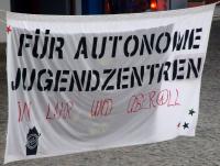 Für autonome Jugendzentren