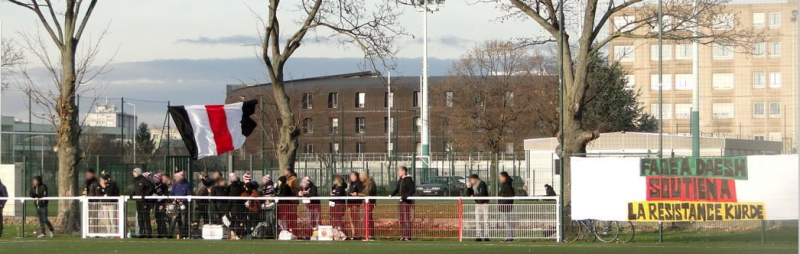 Beim Spiel vom MFC-1871 gegen Neuilly Plaisance (06.12.2015) Face a Daesh soutien a la resistance kurde