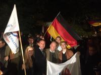 André Poggenburg, Wiebke Muhsal, Björn Höcke, Alexander Gauland, Marcel Wolle und Philipp Schuster beim AfD-Aufmarsch in Erfurt am 15.10.2015