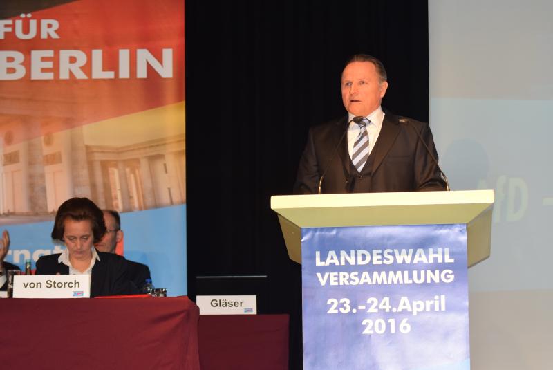 Spitzenkandidat Georg Pazderski