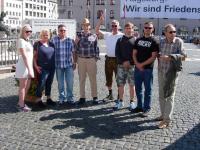 Gruppenfoto 2016 mit Roland Wuttke (V-Zeichen, 4. v.r.)