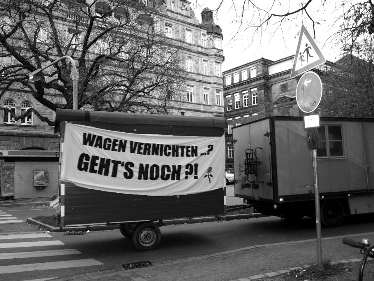 Die Wagen sind Frei!