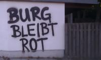 Burg bleibt rot