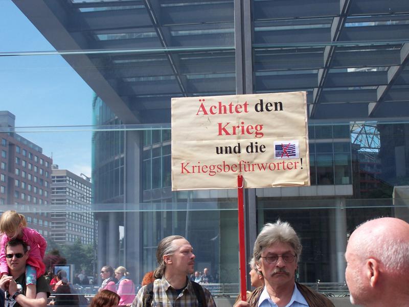 Ukraine-Friedensdemo in Berlin 9