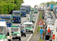 2005 Castoren aus Rossendorf bei Dresden werden nach Ahaus gebracht.