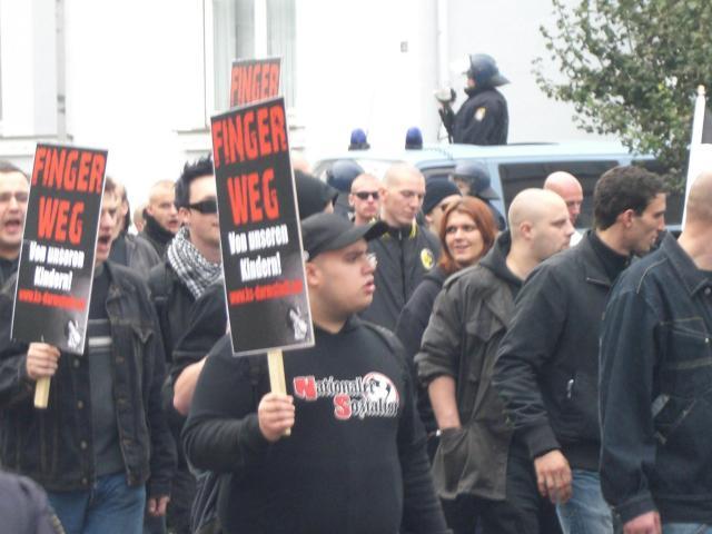 04: Mitglieder der KS-Darmstadt (Andeas Jeckel, 2. Person von rechts) und Stefan Jährling (dahinter)