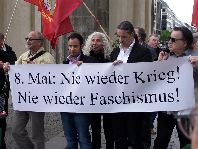 8. Mai - Tag der Befreiung in Berlin 1