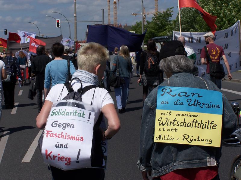 Ukraine-Friedensdemo in Berlin 5