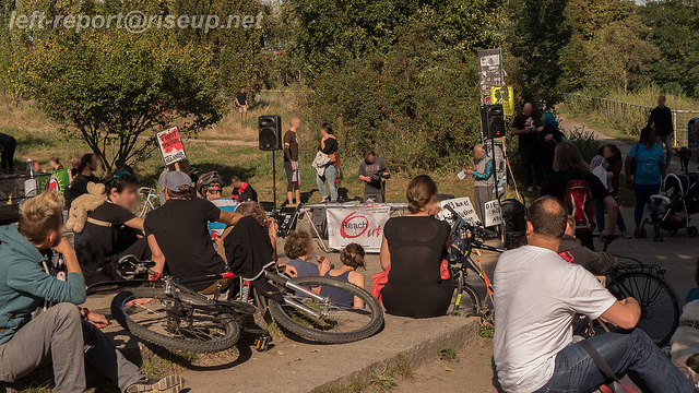 [Berlin-Prenzlauer Berg] Erfolgreiche Kundgebung nach Naziangriff im Mauerpark 5