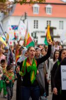 Demonstrationszug am St. Johanner Markt.