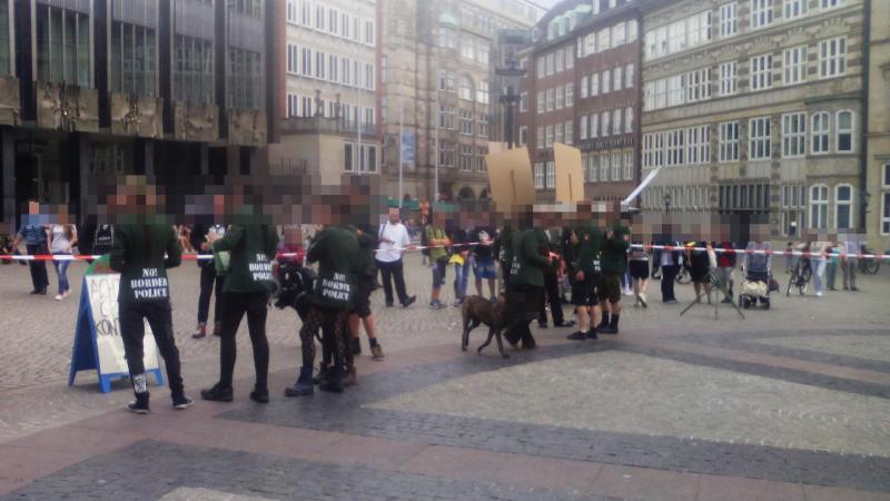 Bremer Marktplatz besetzt (1)