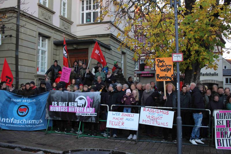 Wer zündelt macht auch Feuer. Pfedelbach 12.Nov. 2016