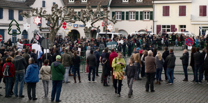 PEGIDA Aufmarsch am 20.12.2015 in Kandern 5