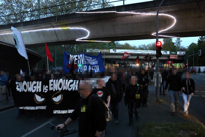 Revolutionäre Vorabenddemo Bochum 30.04.2017 XV