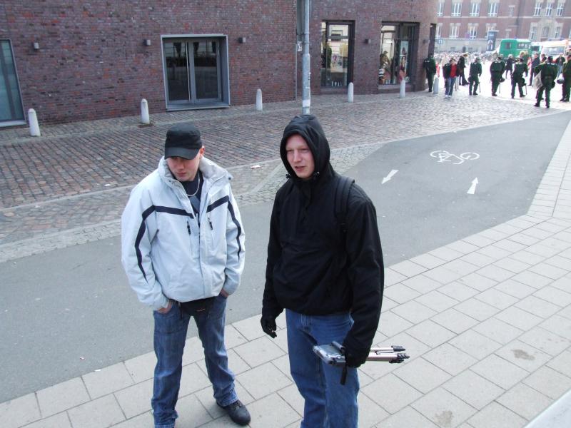 Pascal Micheel auf dem neonazistischen "Trauermarsch" in Lübeck 2007