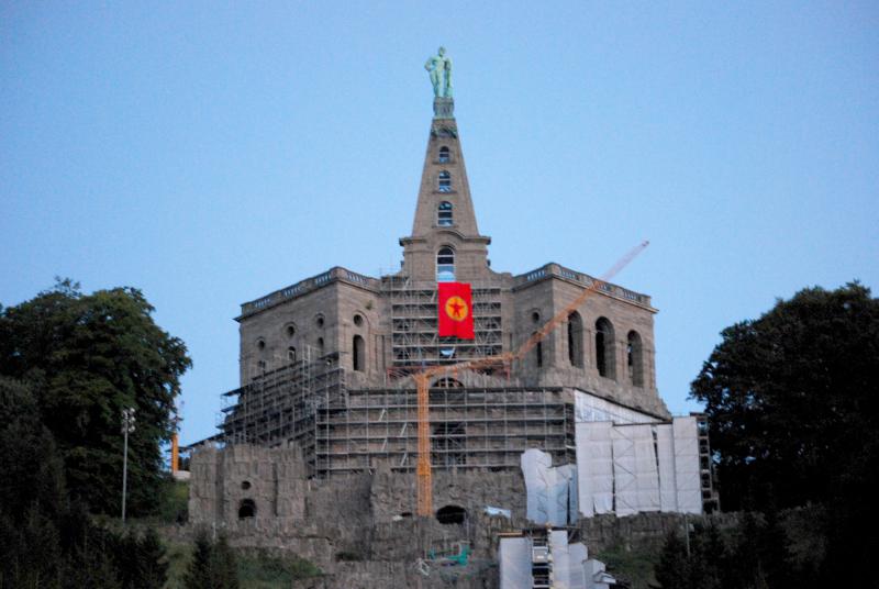 PKK-Flagge in Kassel (2)