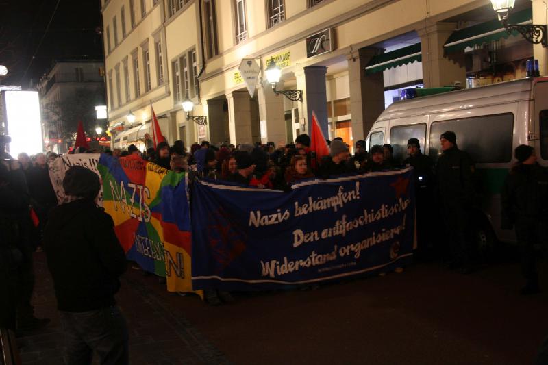 Nach der Rede löst sich die Demo am Leopoldsplatz auf