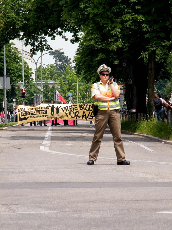 "Muss schließlich auch eine_r machen..."