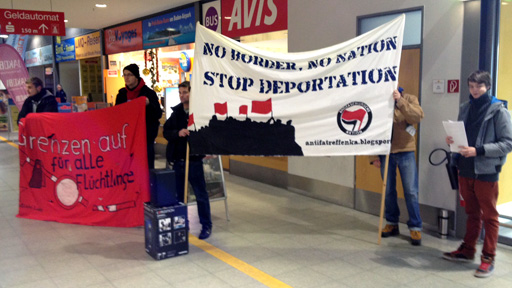 Proteste gegen Abschiebung vom Baden-Airpark