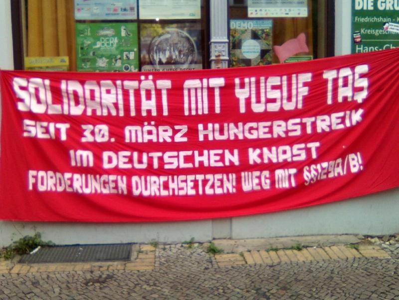 Ströbeles Büro besetzt: Solidarität mit Yusuf!